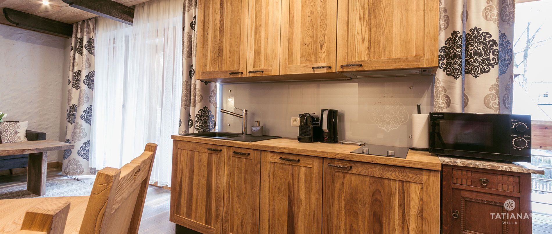 Old Oak Apartment