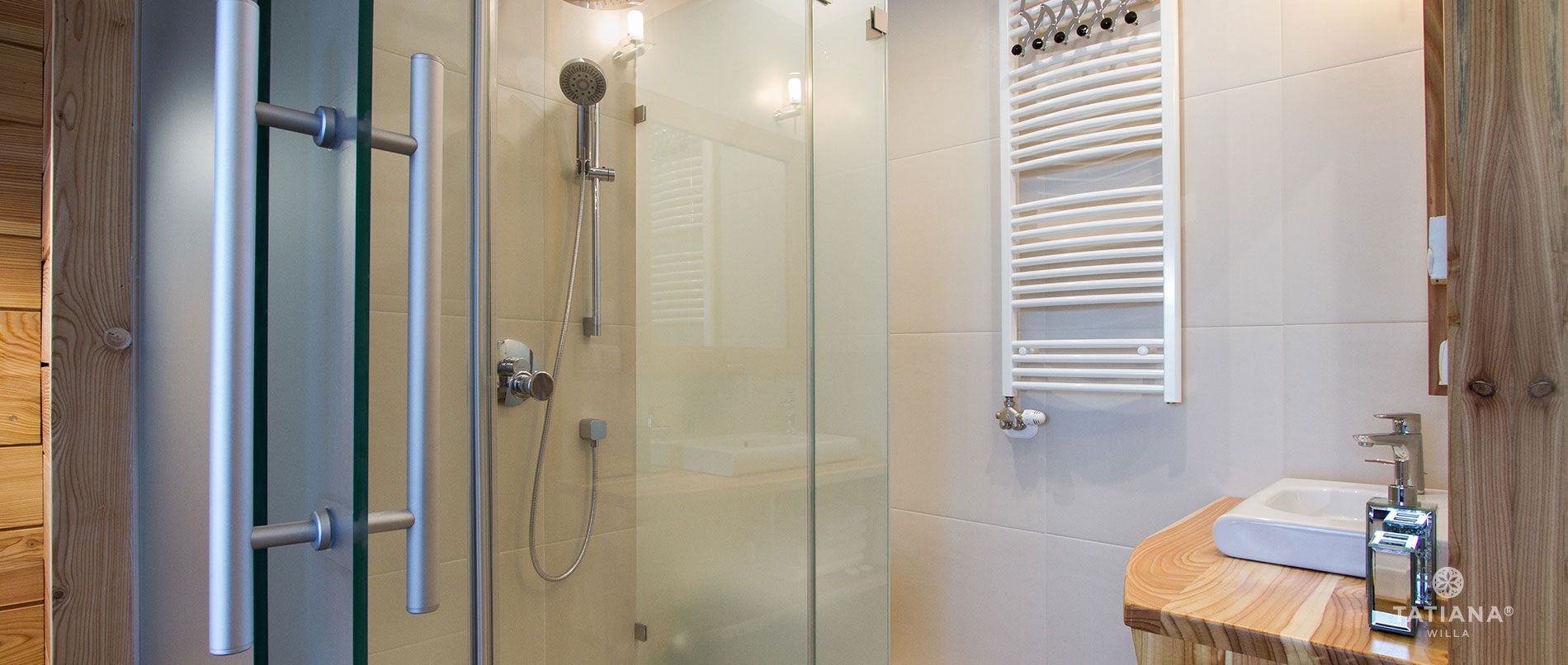 Apartament Modrzewiowy- lazienka